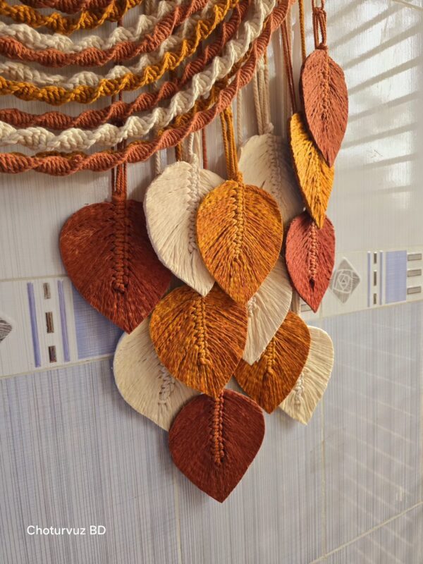Macrame leaf hanging