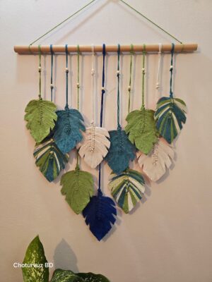 Macrame leaf hanging