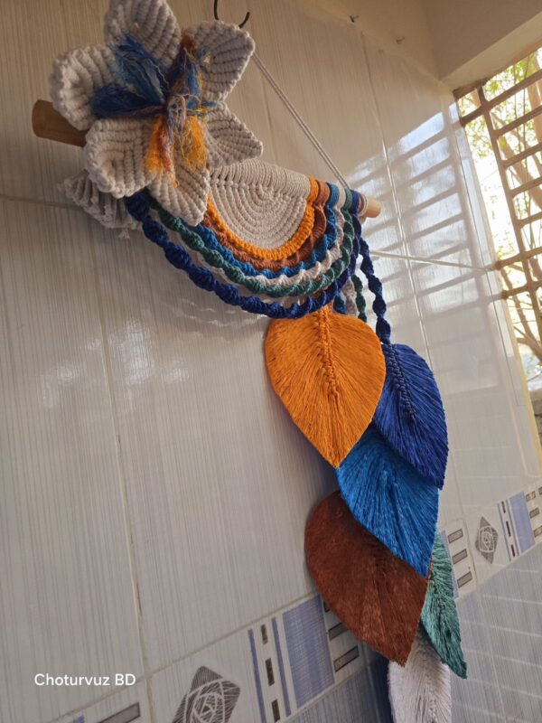 Macrame Flower leaf hanging